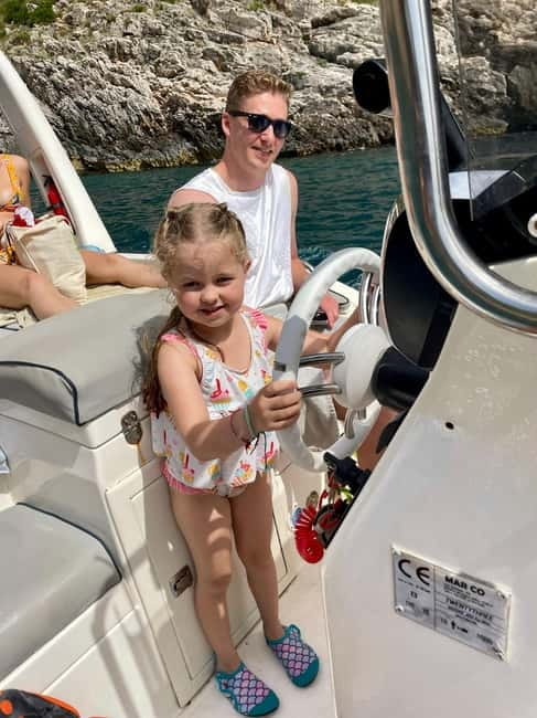 Vlore: Secret Blue Gem Cave and Grama Bay Tour by Speed Boat - The final caves and return to Vlorë