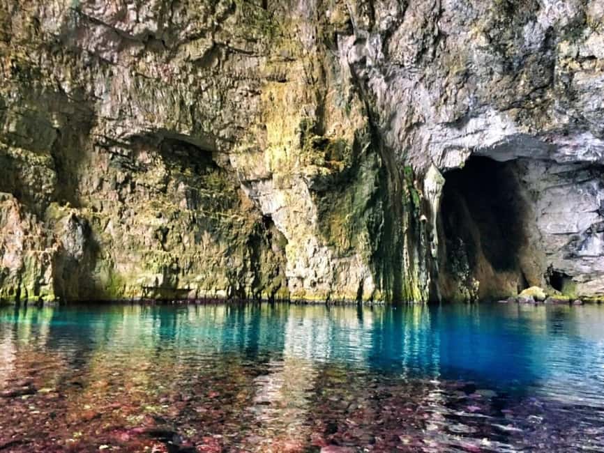 Vlore: Speedboat Adventure Sazan Island & Haxhi Ali Cave - What the speedboat ride is really like