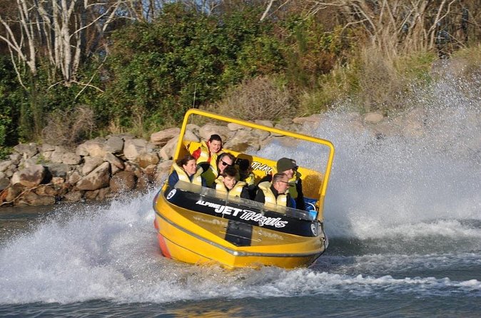 Waimakariri River Jet Boating from Christchurch - The 60-minute Gorge Safari for the fullest experience