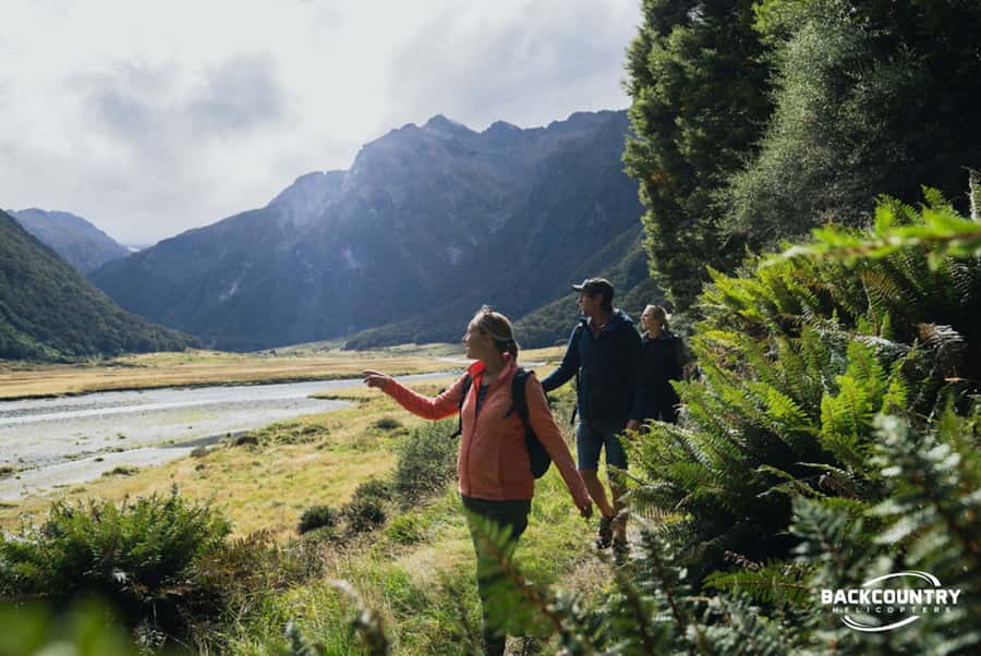 Wānaka: Heli Siberia - Helicopter Flight, Hike & Jet Boat - Taking Off Above the Wilkin and Makarora Rivers