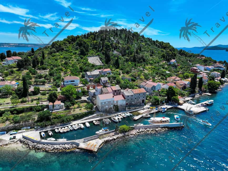 Zadar: 3 Island Speedboat Tour with Wine and Snorkeling - The speedboat ride is part of the attraction