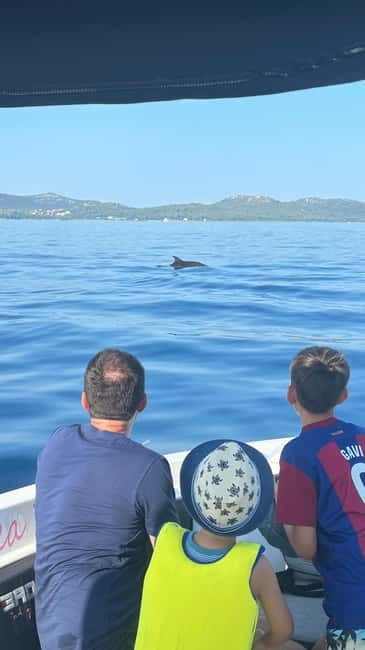 Zadar:3 Pearls of Zadar Speedboat Tour with Wine & Fruit - The first coves: swimming without city noise