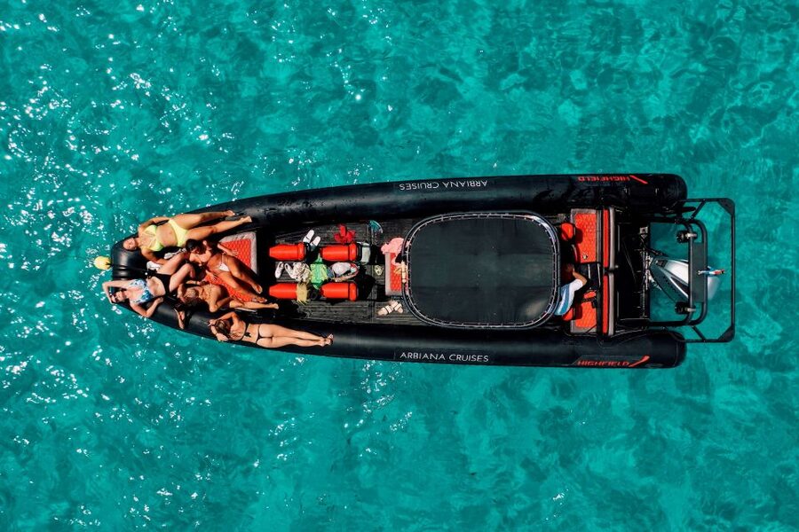 Zadar: Dugi Otok, Kornati Park, Sakarun Beach Speedboat Tour - Mana Island and the Kornati cliffs