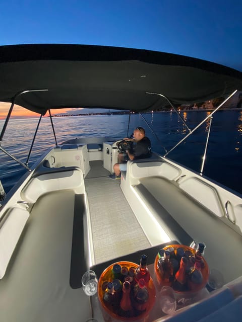 Zadar: Golden Hour Cruise RIB Tour Island Dinner Stop & Swim - Who should book this experience?