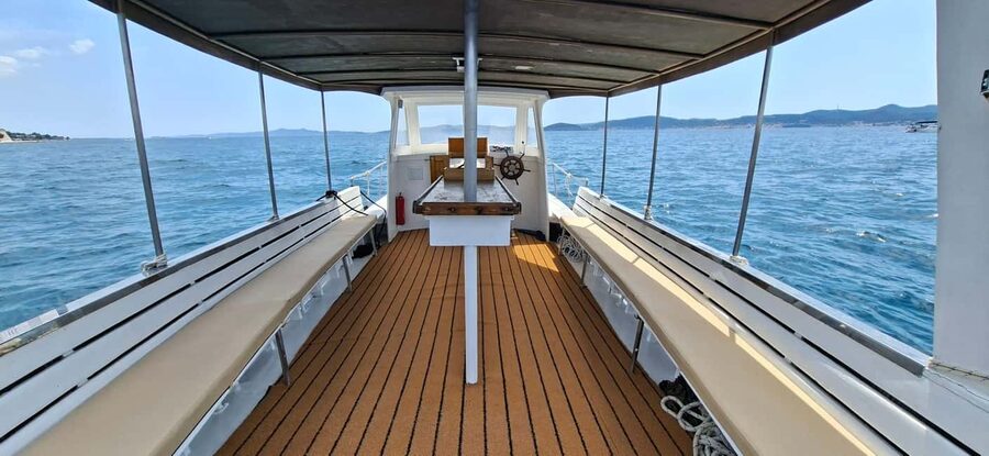 Zadar: Island Hopping Speedboat Adventure with Aperol Spritz - The third stop changes with the day