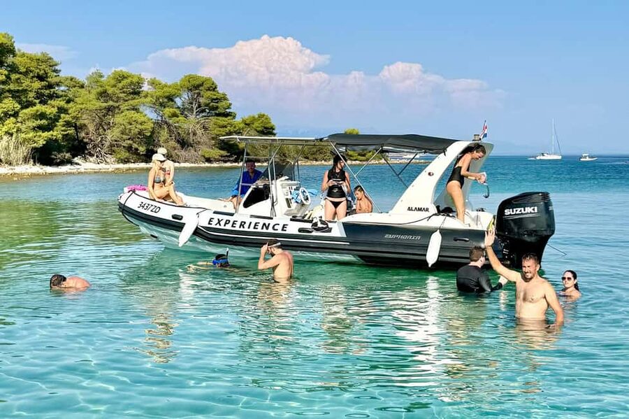 Zadar: Island-Hopping, Swimming & Snorkeling SpeedBoat Tour - Ošljak, Croatia’s smallest inhabited island