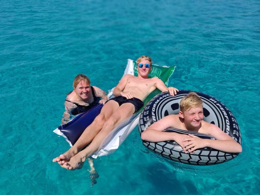 Zadar Islands: Private Hidden Treasures Speedboat Tour - Skippers make the private format work
