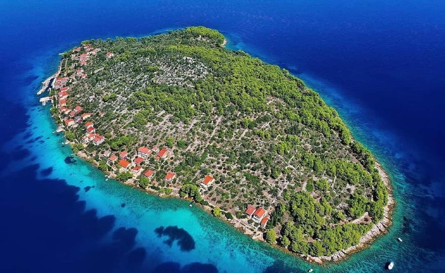 Zadar: RIB boat Tour to Hidden Bays with Snorkeling & Drinks - What the RIB ride is really like