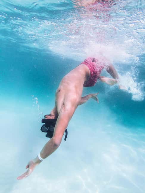 Zadar:Speedboat Tour Thrill Ride with Snorkeling on 3 island - Preko: cafés, beaches, and an easy island break