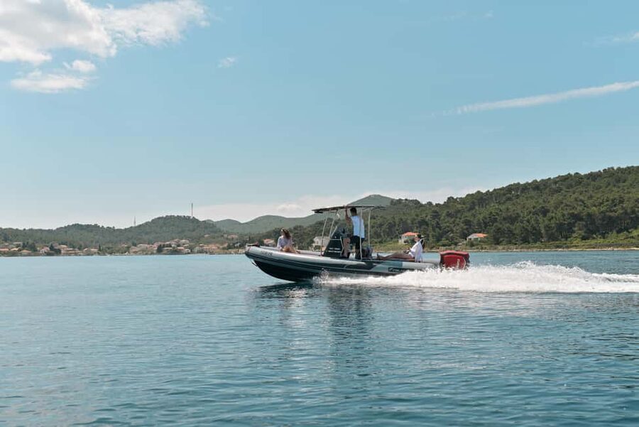 Zadar:Speedboat Tour Thrill Ride with Snorkeling on 3 island - Families, solo visitors, and older swimmers