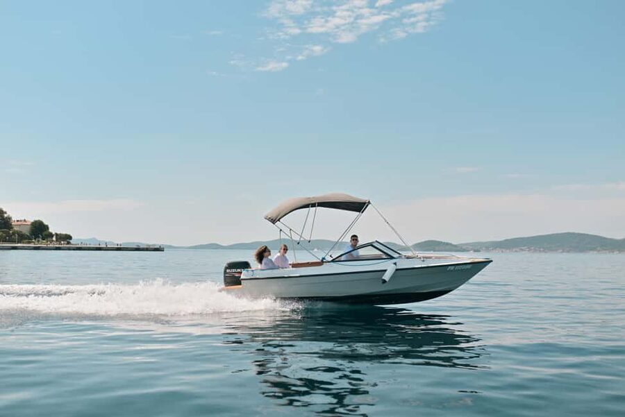 Zadar:Speedboat Tour with Snorkeling on 3 islands - Preko: a gentle first taste of island life
