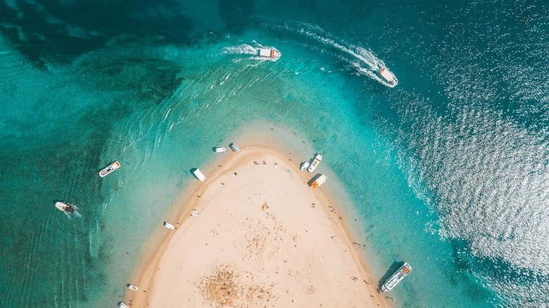 Zakynthos: Laganas Bay, Myzithres & Turtles Speedboat Tour - Myzithres Beach gives you the first proper swim
