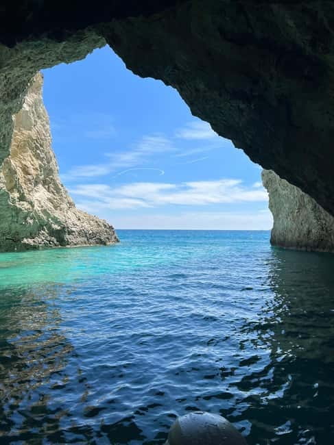 Zakynthos: Laganas Bay, Myzithres & Turtles Speedboat Tour - Why the small group and skipper matter